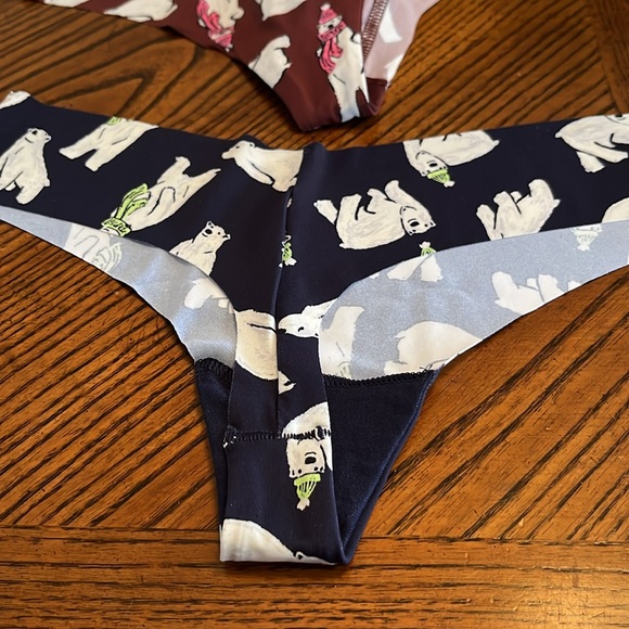 AERIE 5 PACK OF NO SHOW THONGS. NWT. SIZE SMALL - Picture 5 of 5